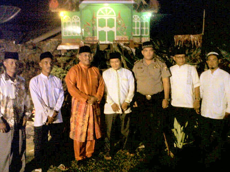 Ketua Kadin Bengkalis Buka Api Colok Desa Kuala Alam